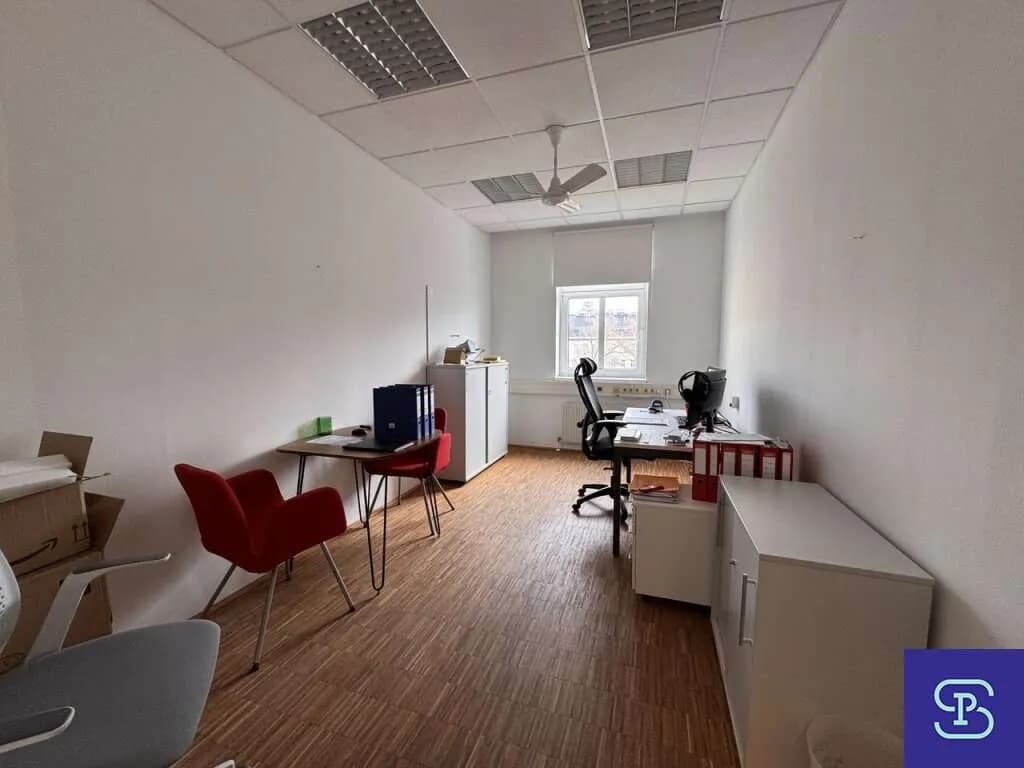 20-Zimmer-Gewerbeimmobilie mieten in Wien – 777 m², € 8.088 – Bild 2 von 35