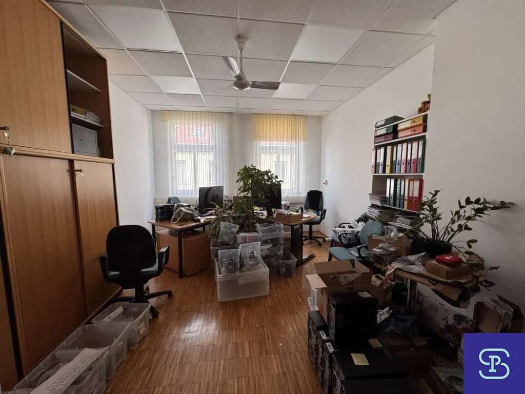 20-Zimmer-Gewerbeimmobilie mieten in Wien – 777 m², € 8.088 – Bild 10 von 35