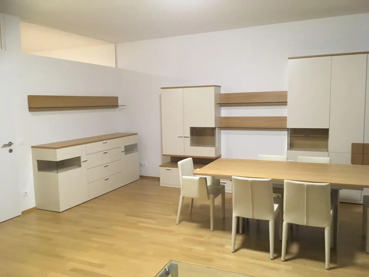 1-Zimmer-Gewerbeimmobilie mieten in Klagenfurt – 60 m², € 735 – Bild 2 von 4