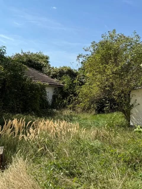Grundstück kaufen in Gänserndorf – 960 m², € 300.000