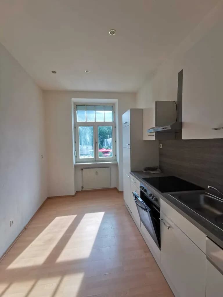 Gewerbeimmobilie kaufen in Bruck-Mürzzuschlag – 670 m², € 750.000 – Bild 4 von 10