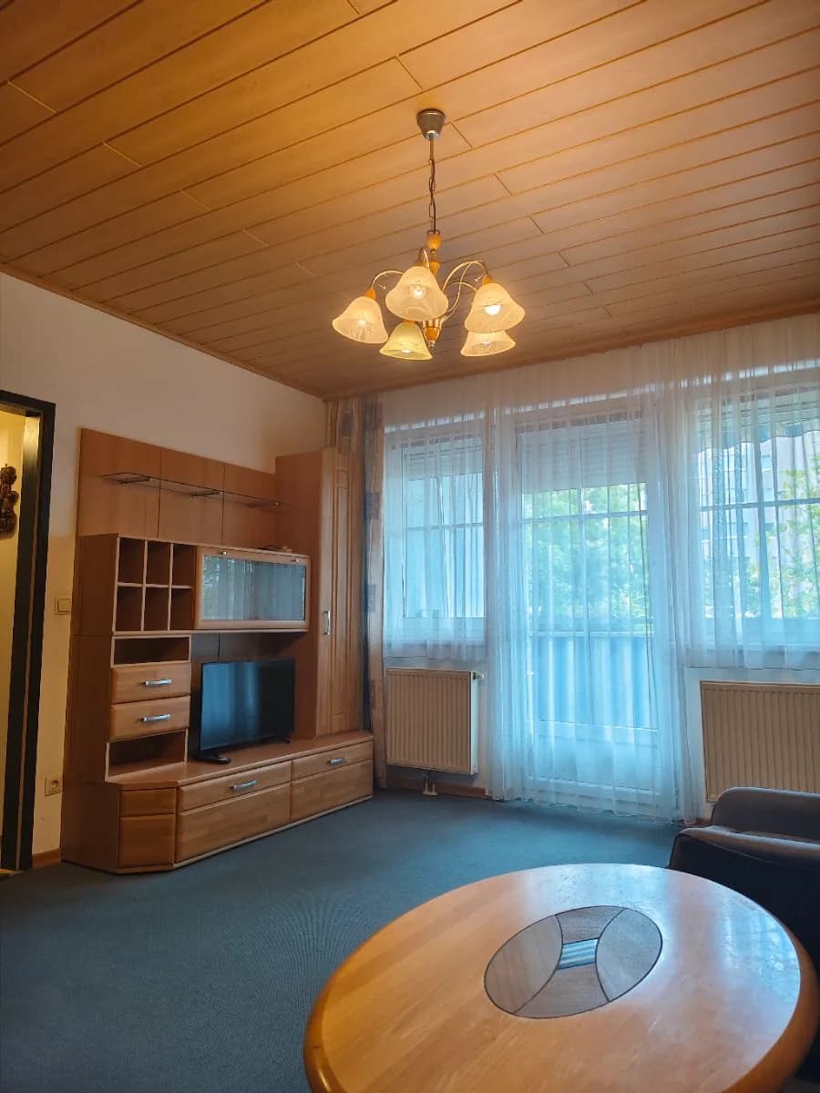 Wohnung mieten in Wiener Neustadt – 60 m², € 478
