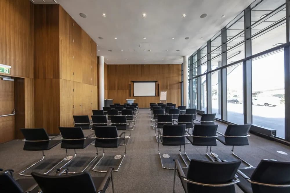 Gewerbeimmobilie mieten in Wien – 2 829 m², € 16 – Bild 3 von 16