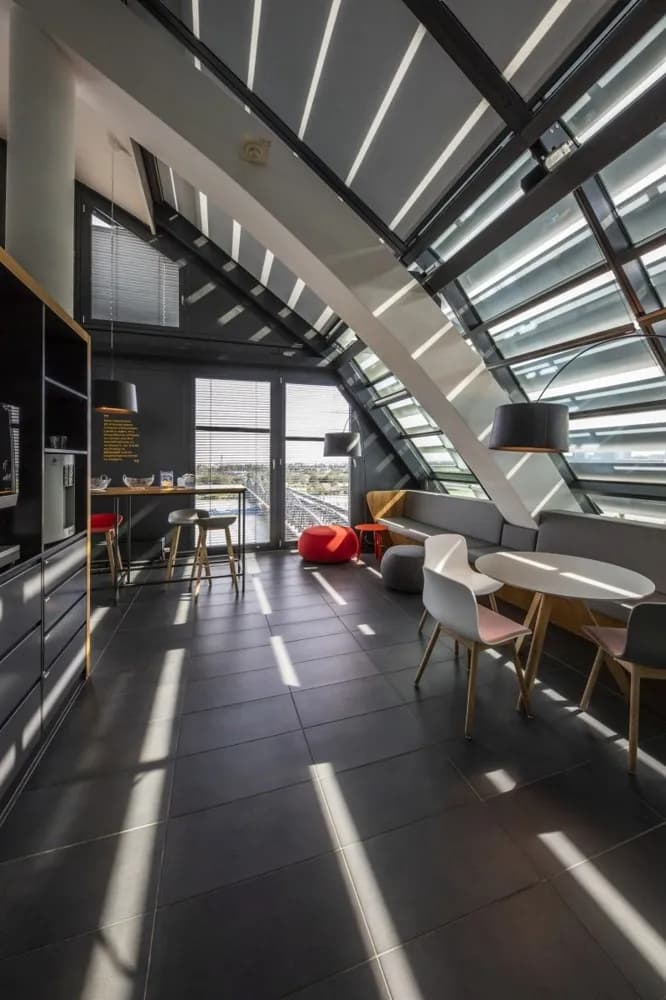 Gewerbeimmobilie mieten in Wien – 2 829 m², € 16 – Bild 8 von 16