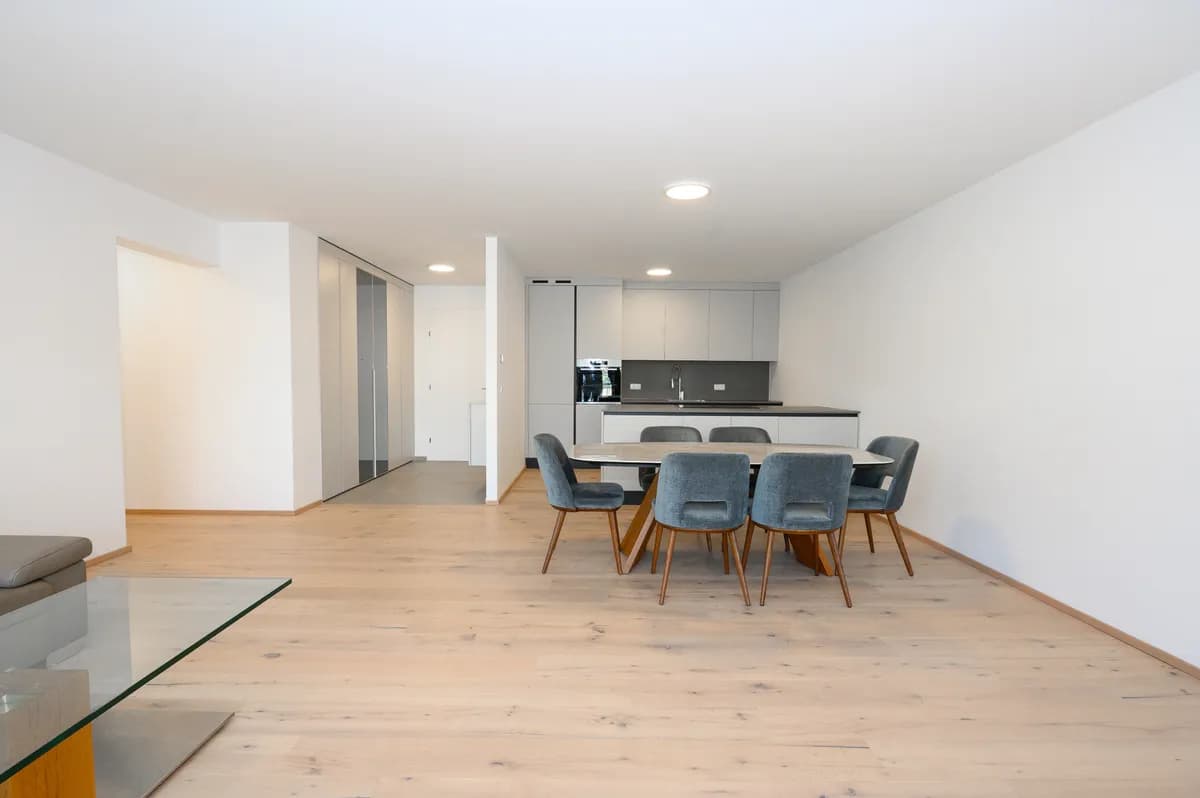 3-Zimmer-Wohnung mieten in Mödling – 95 m², € 2.450 – Bild 2 von 9