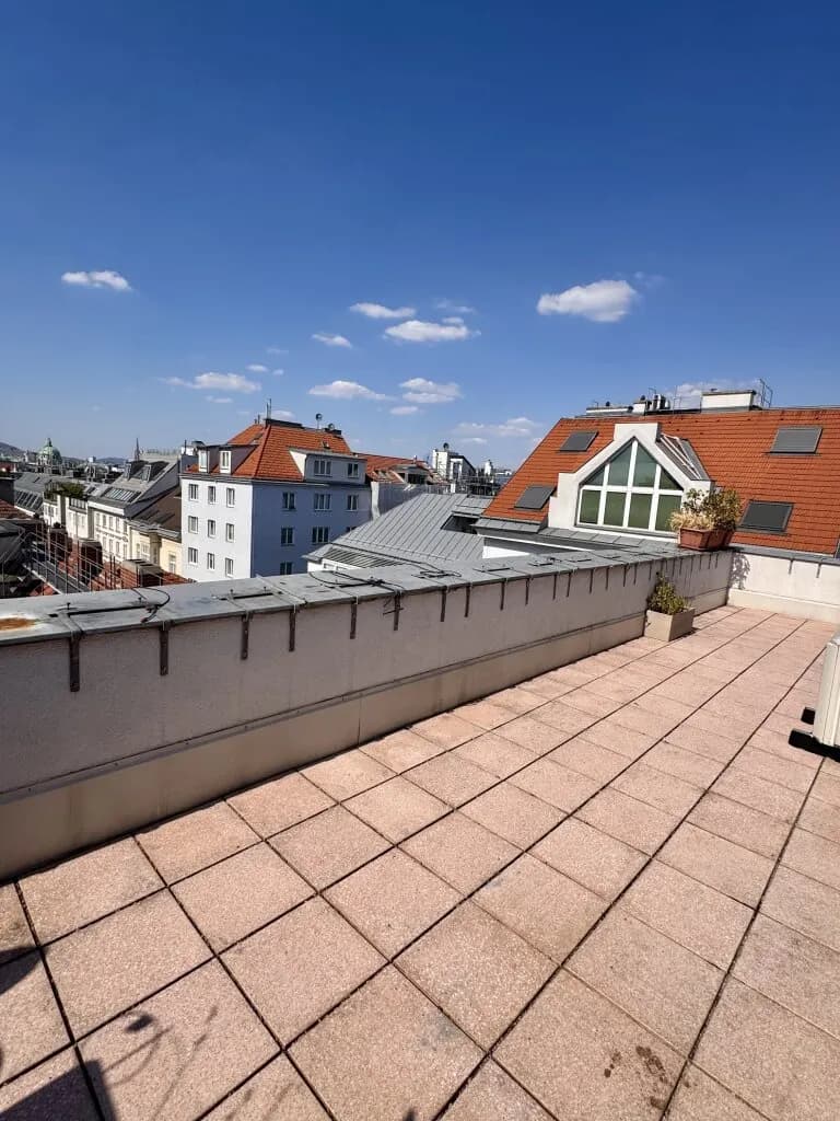 3-Zimmer-Wohnung mieten in Wien – 118 m², € 2.183