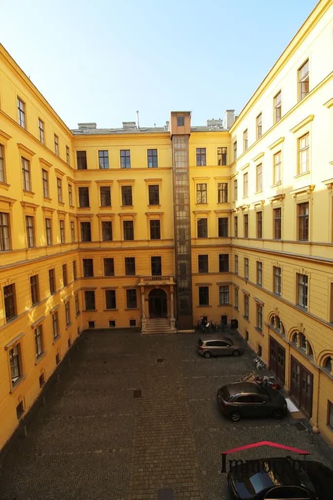6-Zimmer-Wohnung mieten in Wien – 323 m², € 4.569 – Bild 29 von 32