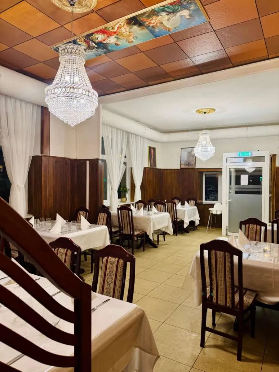 4-Zimmer-Gewerbeimmobilie mieten in Wien – 175 m², € 1.500 – Bild 8 von 12