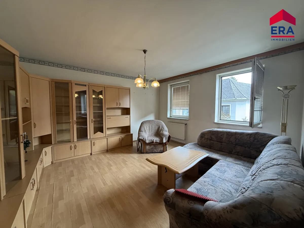 3-Zimmer-Immobilie kaufen in Hollabrunn – 541 m², € 179.000 – Bild 3 von 11