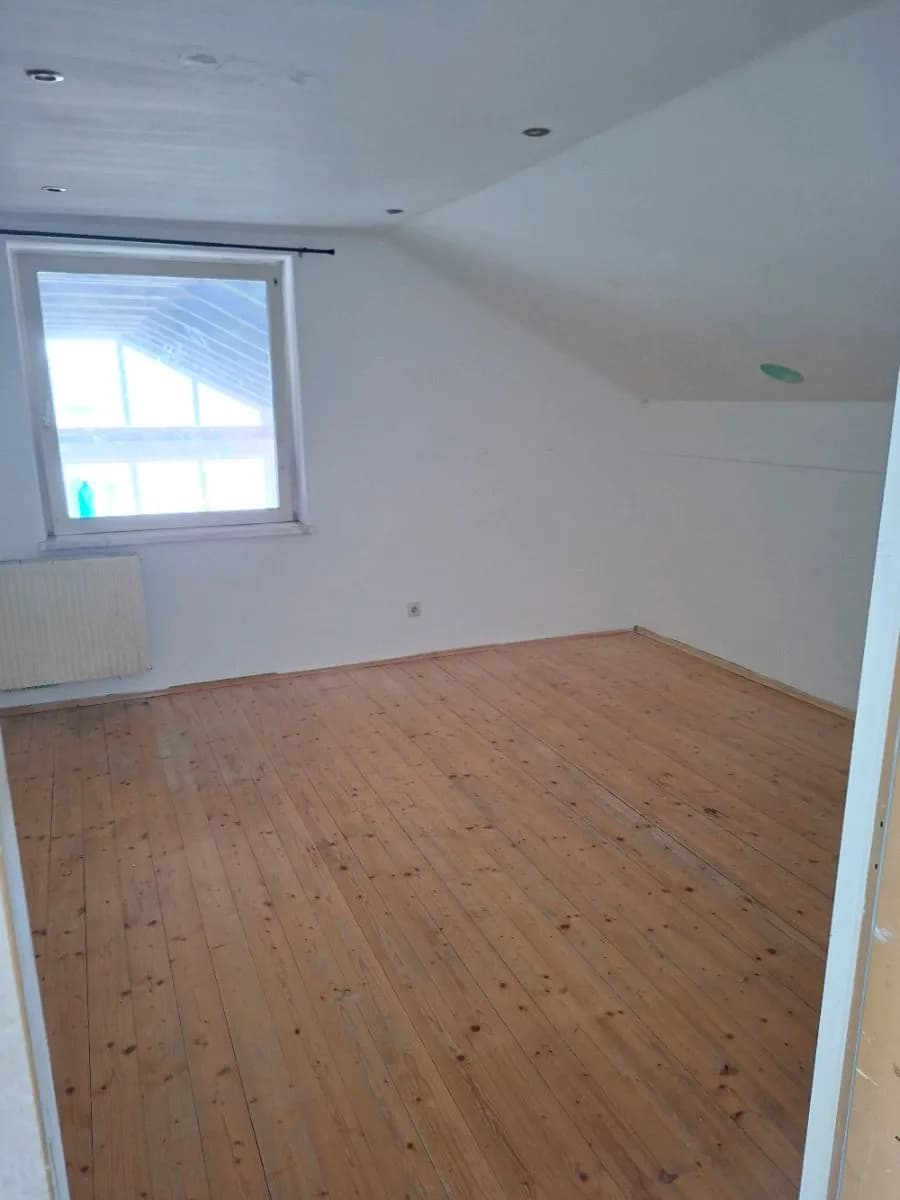 7-Zimmer-Haus mieten in Mattersburg – 200 m², € 1.500 – Bild 4 von 18