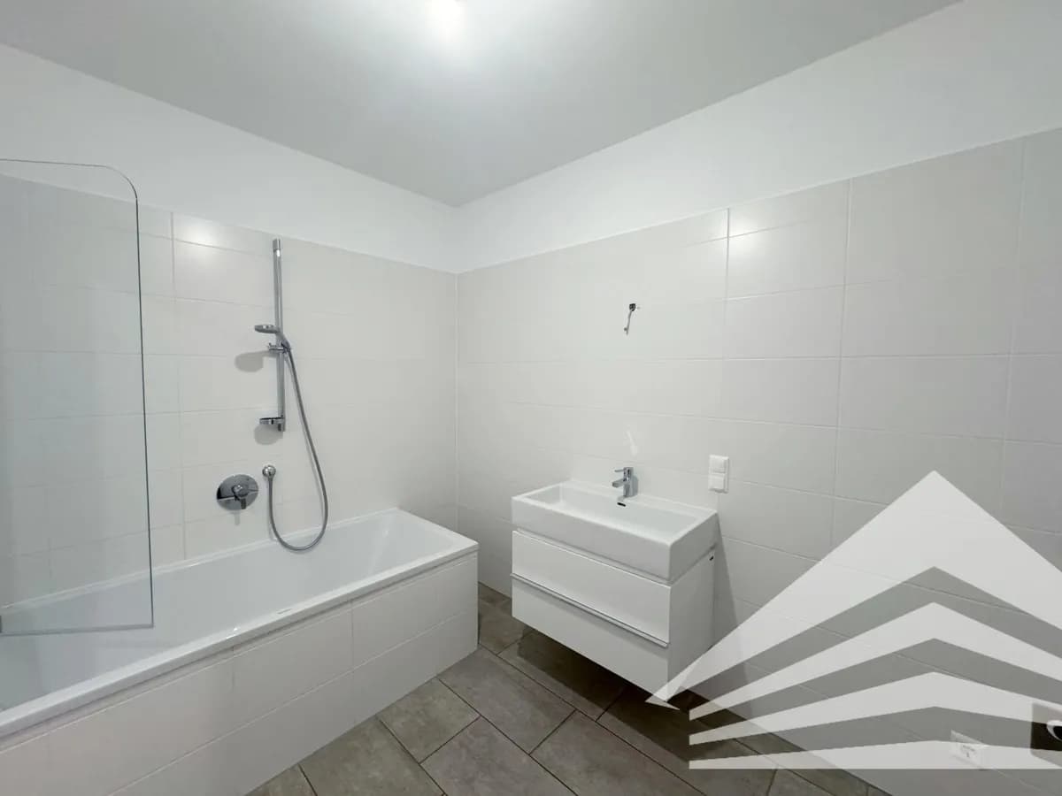 3-Zimmer-Wohnung mieten in Linz – 91,01 m², € 1.427 – Bild 15 von 18
