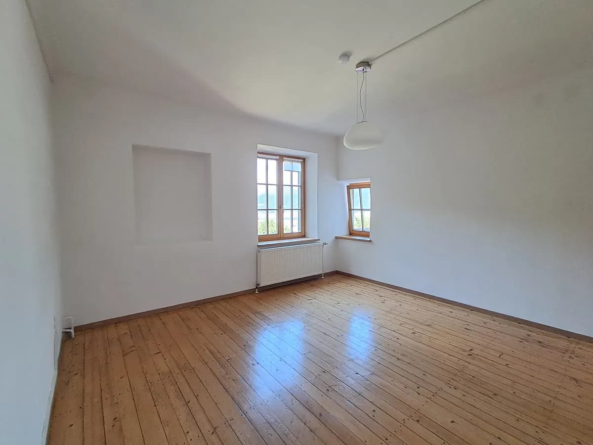 3-Zimmer-Wohnung mieten in Schwaz – 140 m², € 1.500 – Bild 3 von 4