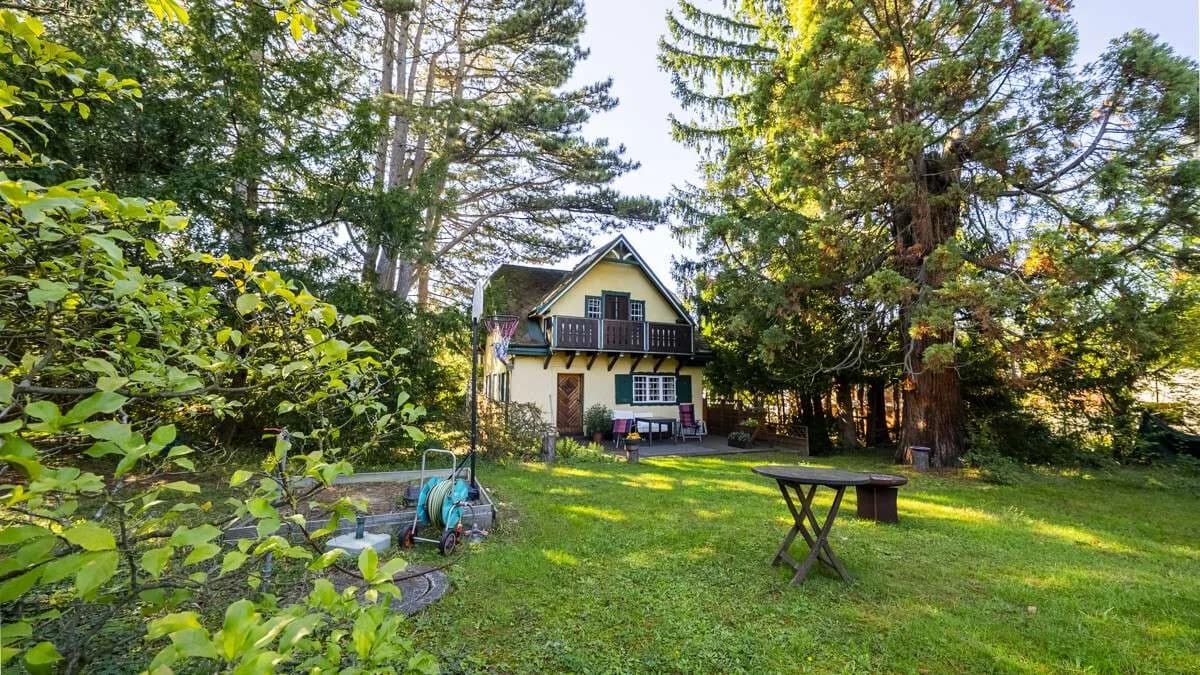 Grundstück kaufen in Wien – 1 683 m², € 1.980.000