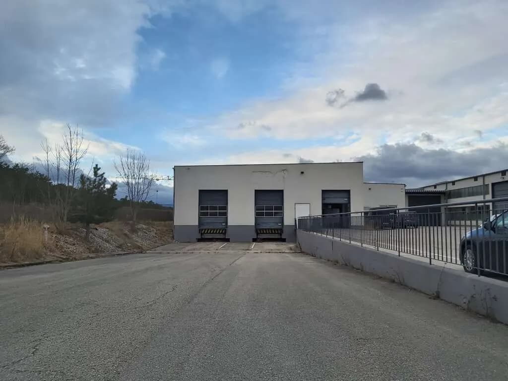 Gewerbeimmobilie kaufen in Wiener Neustadt Land – 7 270 m², € 9.800.000 – Bild 7 von 25