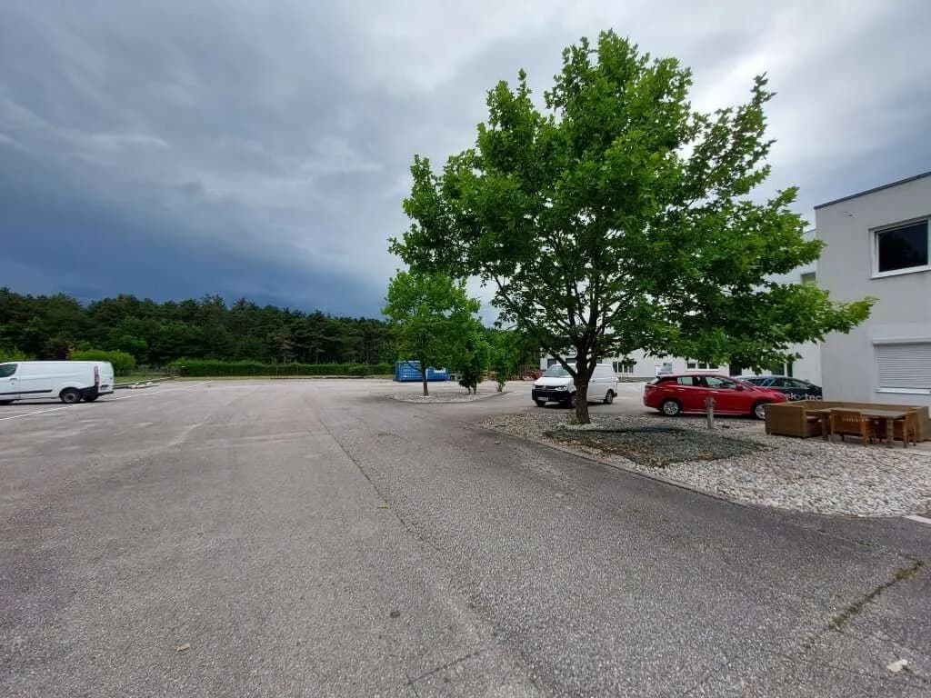Gewerbeimmobilie kaufen in Wiener Neustadt Land – 7 270 m², € 9.800.000 – Bild 17 von 25