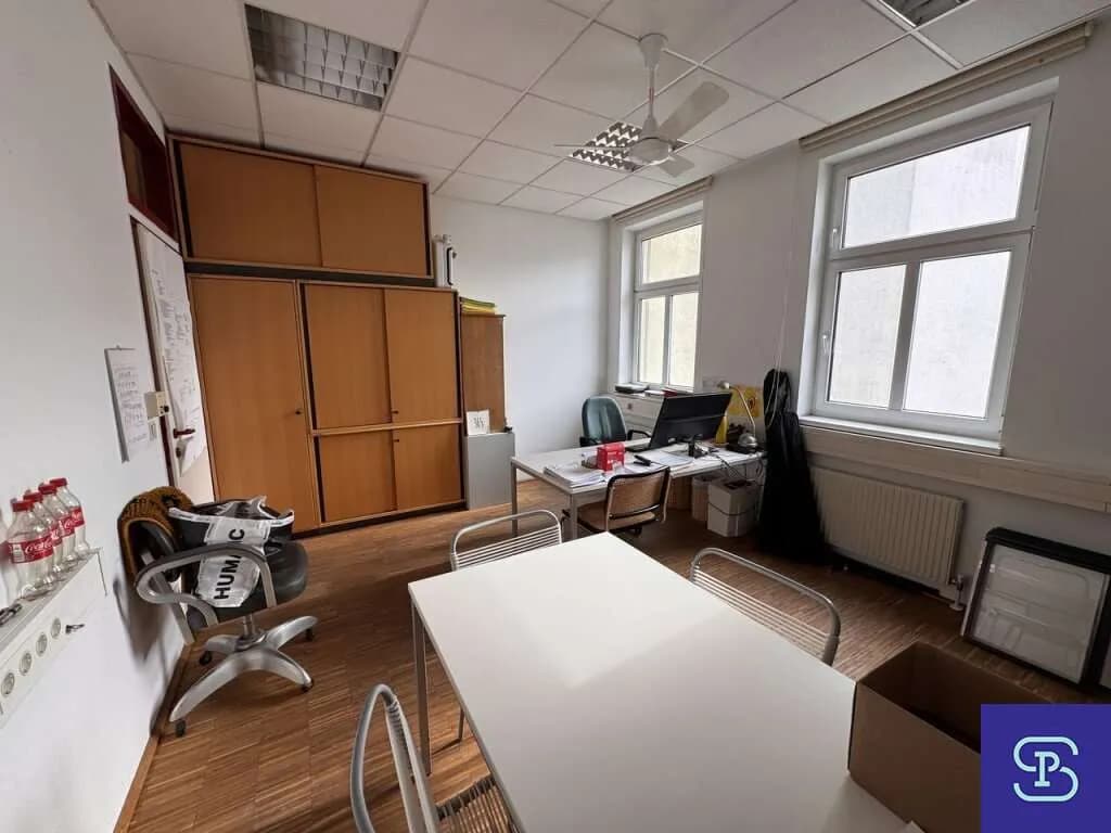 15-Zimmer-Gewerbeimmobilie mieten in Wien – 379 m², € 5.369 – Bild 8 von 25
