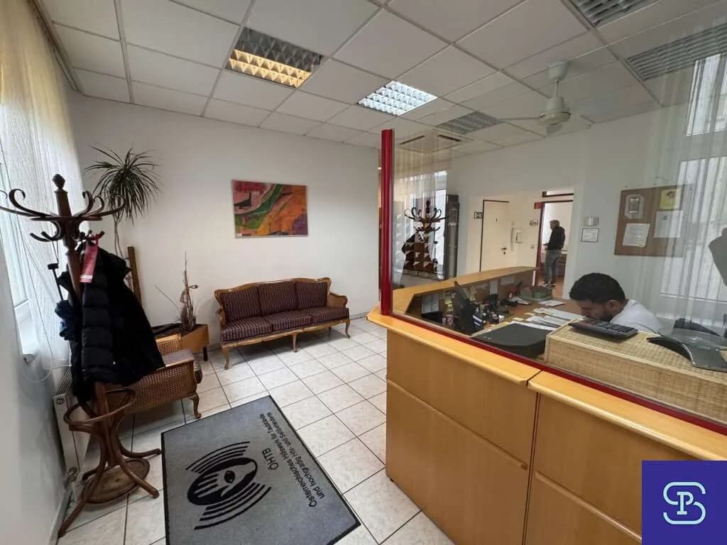 15-Zimmer-Gewerbeimmobilie mieten in Wien – 379 m², € 5.369 – Bild 19 von 25