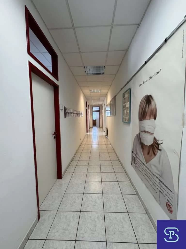 15-Zimmer-Gewerbeimmobilie mieten in Wien – 379 m², € 5.369 – Bild 22 von 25
