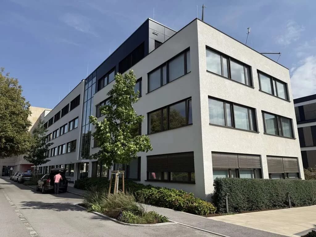 Gewerbeimmobilie mieten in Eisenstadt – 210 m², € 3.840