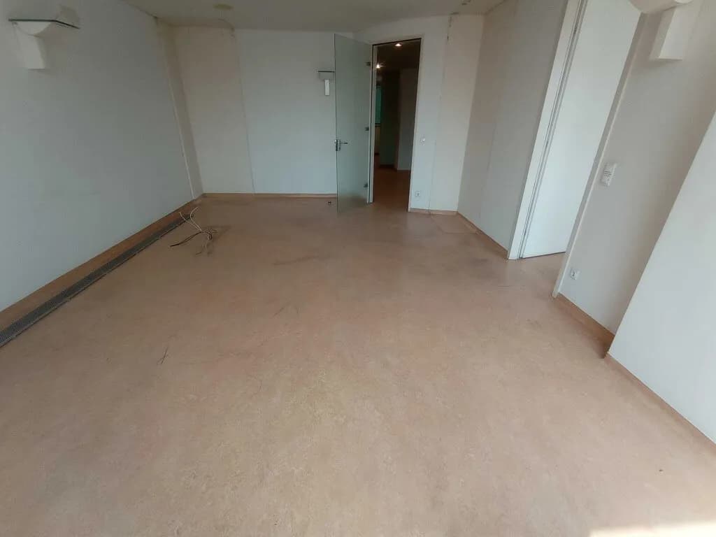 4-Zimmer-Gewerbeimmobilie mieten in Wien – 126 m², € 2.037 – Bild 15 von 18