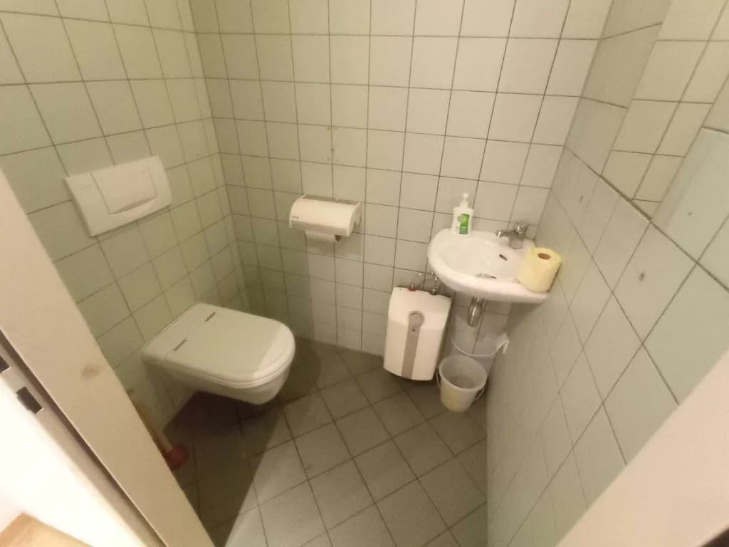 4-Zimmer-Gewerbeimmobilie mieten in Wien – 126 m², € 2.037 – Bild 17 von 18