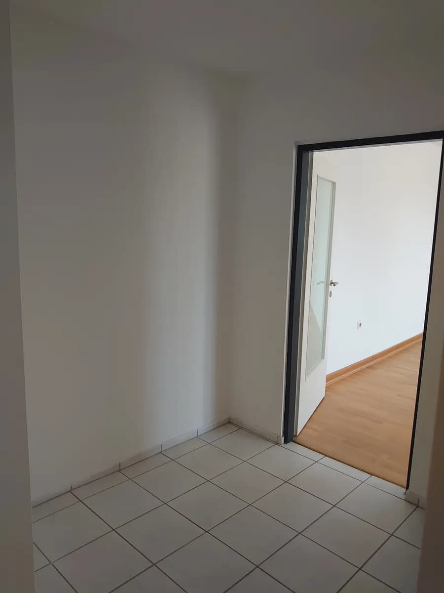 1-Zimmer-Wohnung mieten in Graz – 43 m², € 635 – Bild 9 von 16