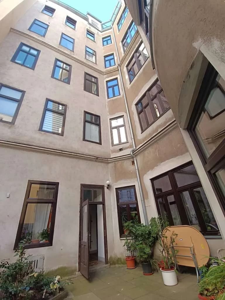 Gewerbeimmobilie kaufen in Wien – 10 m², € 25.000 – Bild 2 von 8