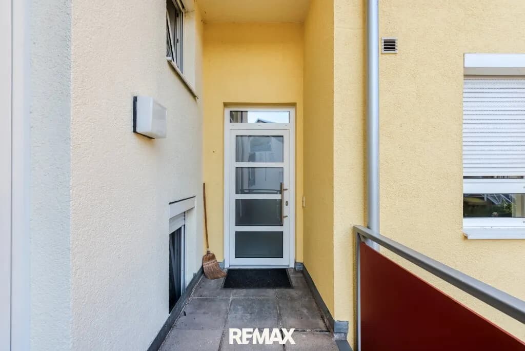 3-Zimmer-Wohnung kaufen in Vöcklabruck – 85,55 m², € 219.000 – Bild 2 von 24