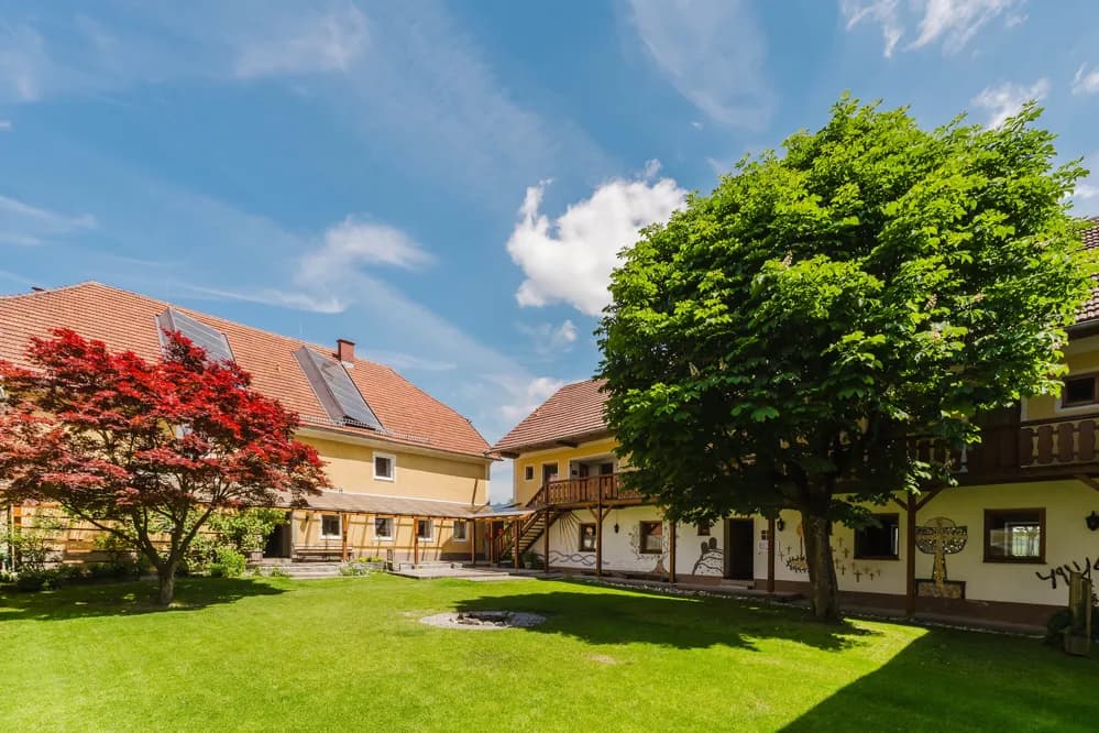 12-Zimmer-Haus kaufen in Grieskirchen – 822,4 m², € 890.000 – Bild 3 von 13