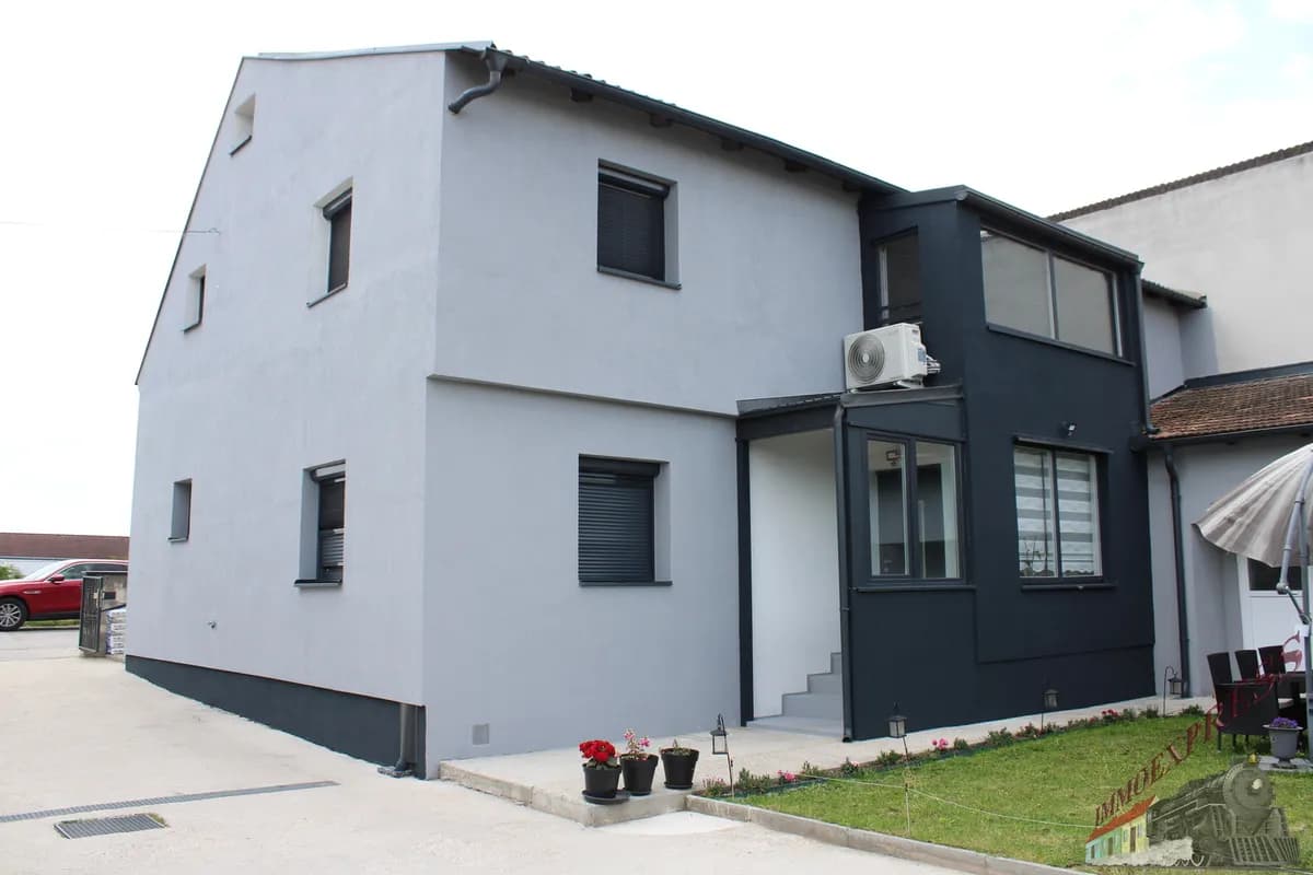 9-Zimmer-Haus kaufen in Korneuburg – 250 m², € 620.000 – Bild 2 von 33