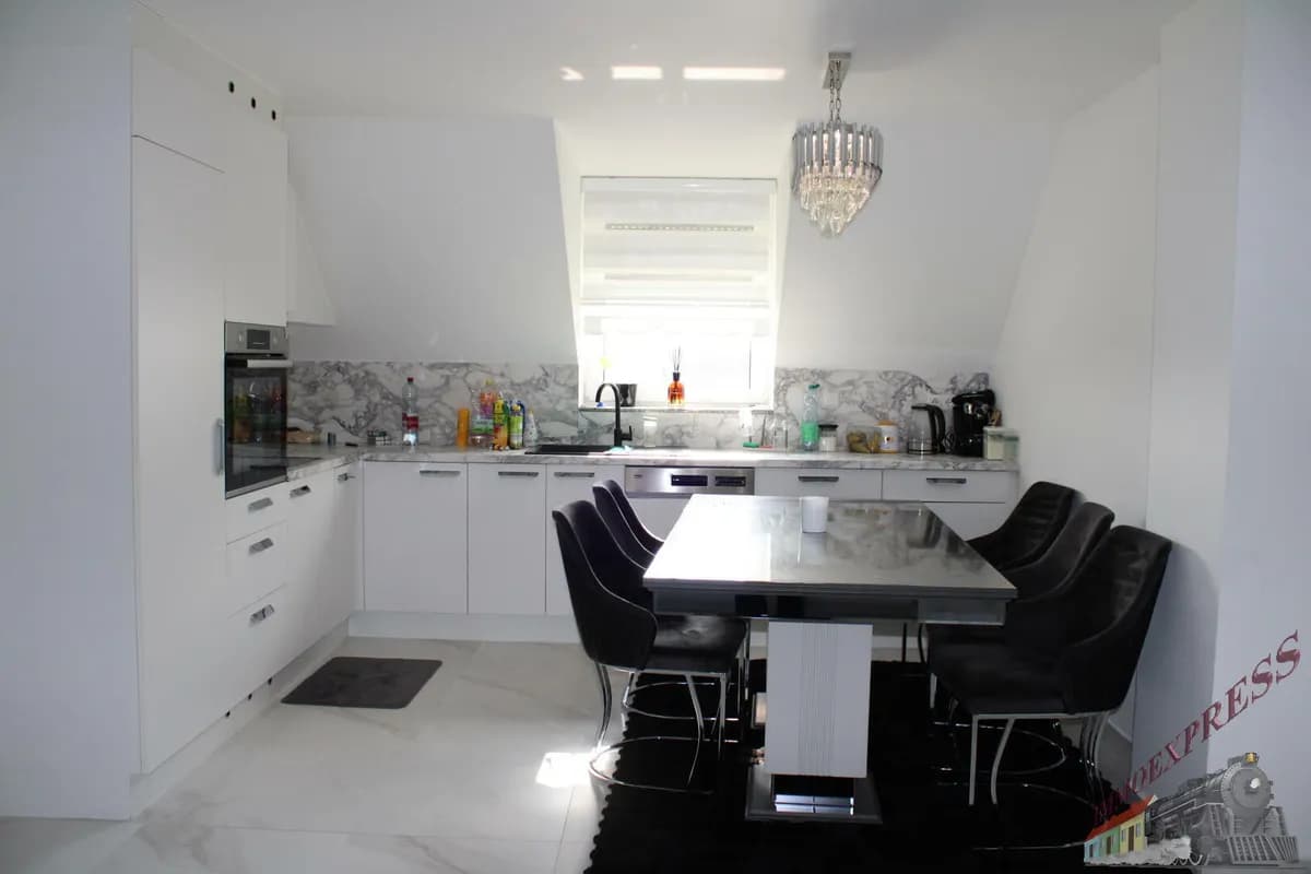 9-Zimmer-Haus kaufen in Korneuburg – 250 m², € 620.000 – Bild 8 von 33