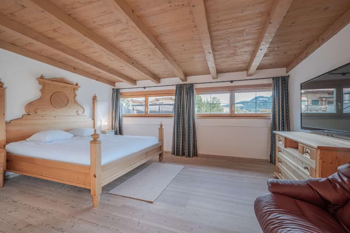 4-Zimmer-Wohnung kaufen in Kitzbühel – 223 m², € 2.490.000 – Bild 6 von 9