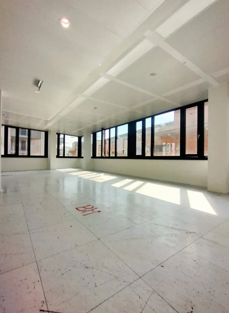 8-Zimmer-Gewerbeimmobilie mieten in Wien – 213 m², € 5.390 – Bild 8 von 11