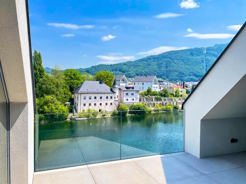 5-Zimmer-Wohnung kaufen in Gmunden – 220,6 m², € 3.990.000 – Bild 2 von 17