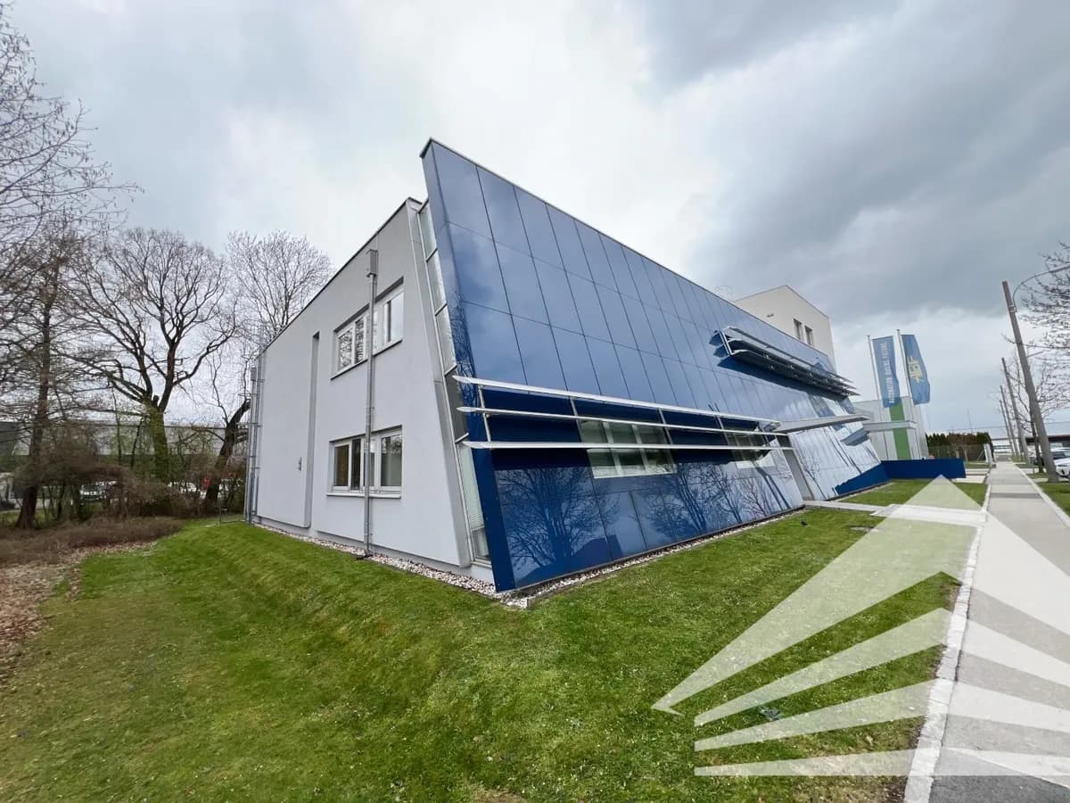 13-Zimmer-Gewerbeimmobilie mieten in Linz – 604 m², € 9.311 – Bild 15 von 17