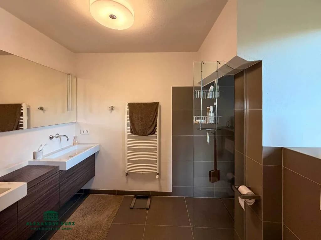 Haus kaufen in Salzburg Stadt – 360 m², € 1.590.000 – Bild 6 von 9