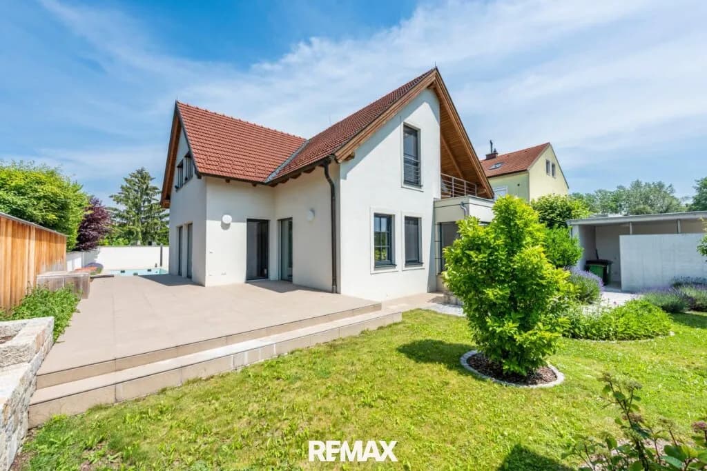 6-Zimmer-Haus kaufen in Gänserndorf – 220 m², € 970.000