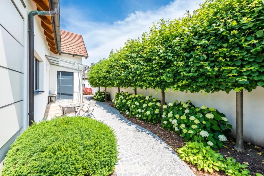 6-Zimmer-Haus kaufen in Gänserndorf – 220 m², € 970.000 – Bild 2 von 27