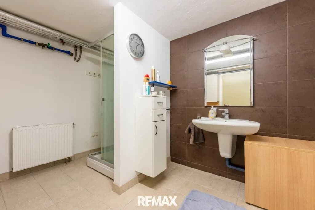 6-Zimmer-Haus kaufen in Gänserndorf – 220 m², € 970.000 – Bild 25 von 27