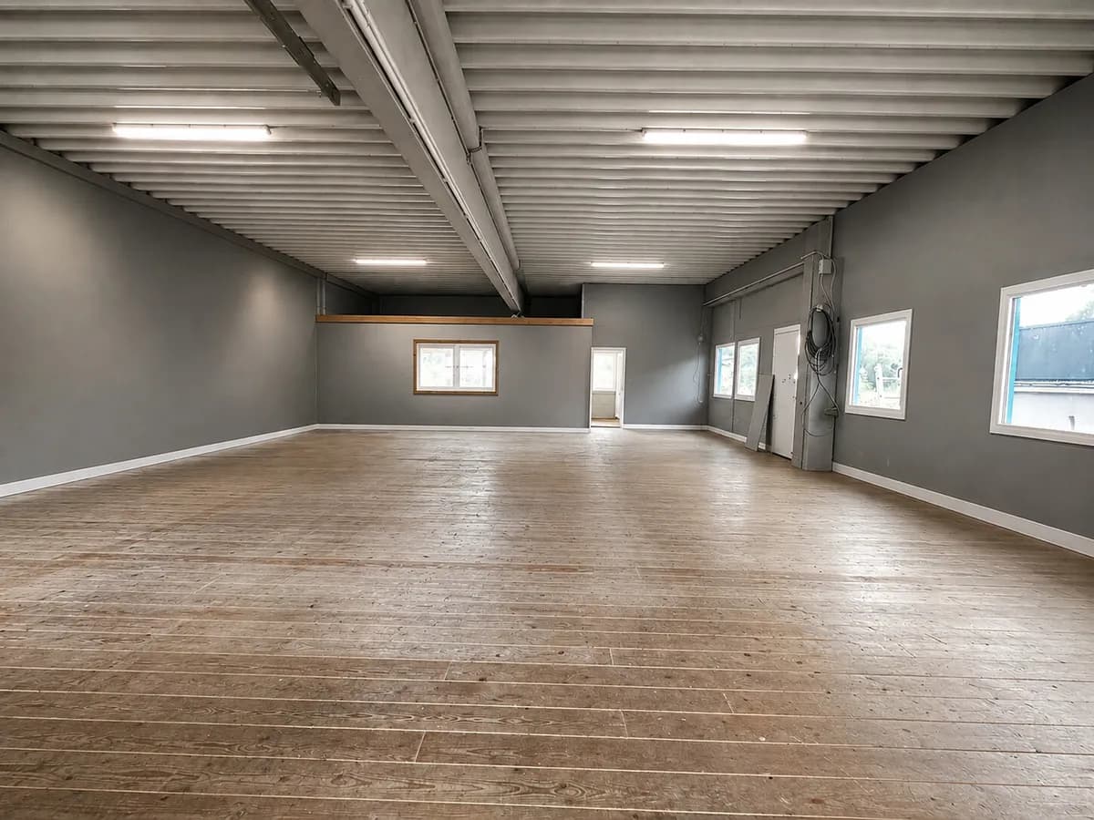 Gewerbeimmobilie mieten in Kufstein – 150 m², € 1.225 – Bild 2 von 4