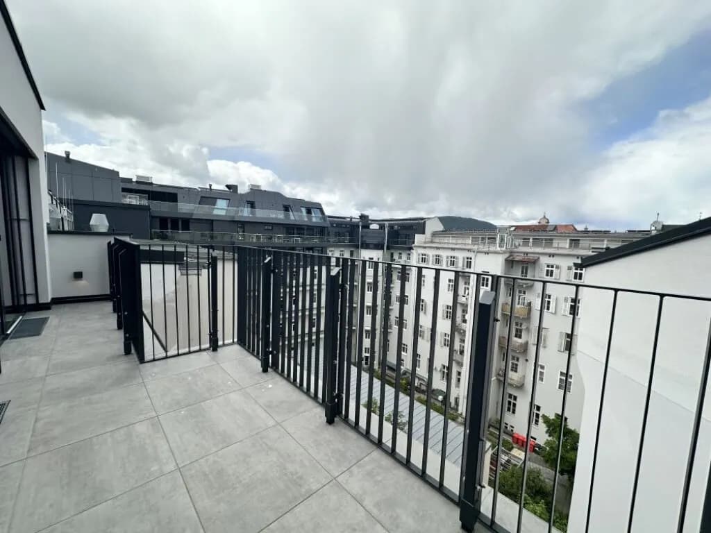 4-Zimmer-Gewerbeimmobilie mieten in Graz – 233 m², € 6.255 – Bild 6 von 37