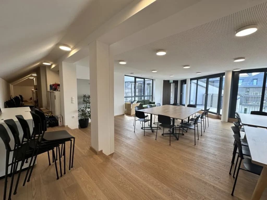 4-Zimmer-Gewerbeimmobilie mieten in Graz – 233 m², € 6.255 – Bild 19 von 37