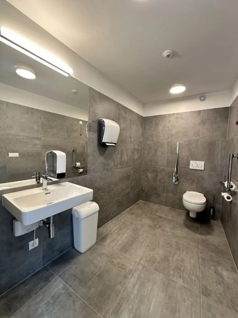4-Zimmer-Gewerbeimmobilie mieten in Graz – 233 m², € 6.255 – Bild 28 von 37