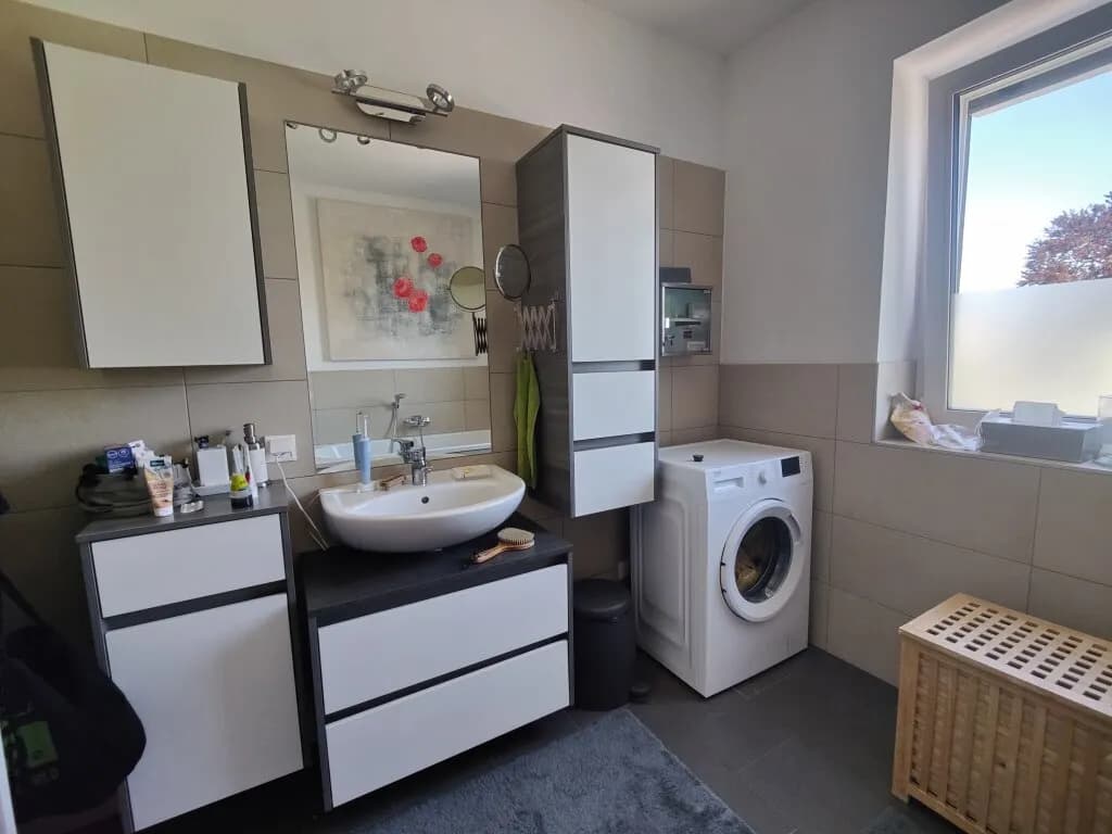 4-Zimmer-Gewerbeimmobilie mieten in Tulln – 130 m², € 2.148 – Bild 8 von 22