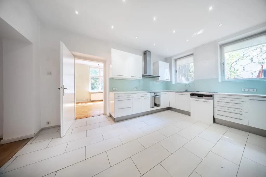 5-Zimmer-Wohnung mieten in Wien – 244,46 m², € 4.500 – Bild 18 von 39