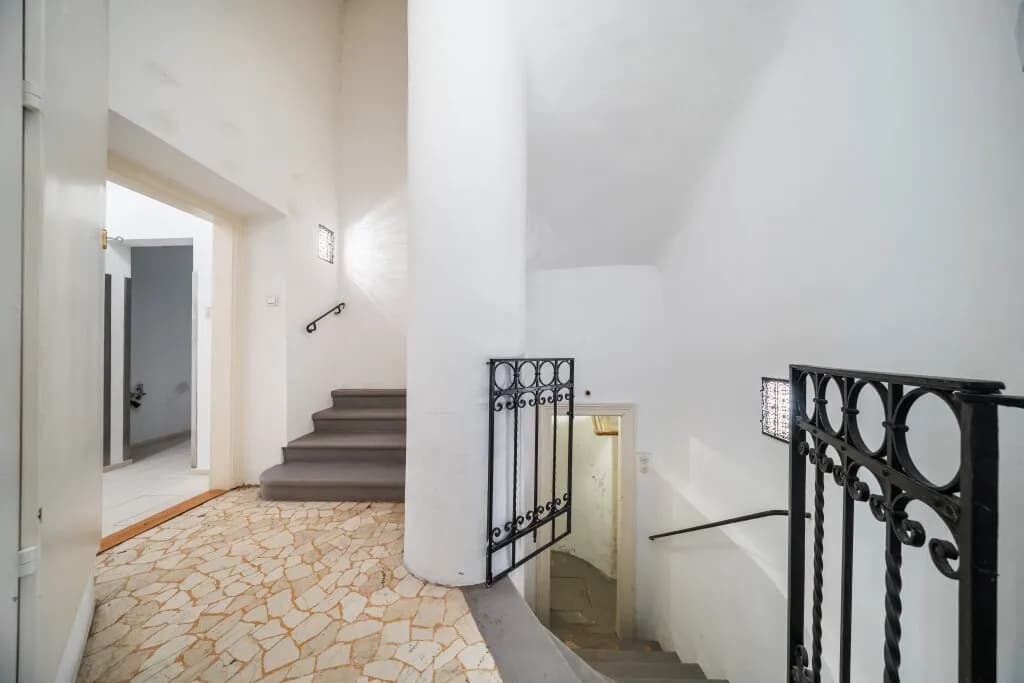 5-Zimmer-Wohnung mieten in Wien – 244,46 m², € 4.500 – Bild 24 von 39