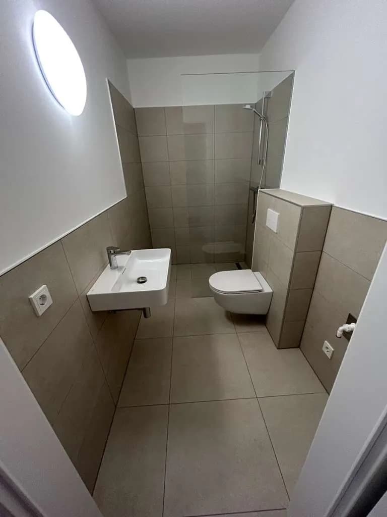 1-Zimmer-Immobilie mieten in Wels – 20 m², € 395 – Bild 5 von 13