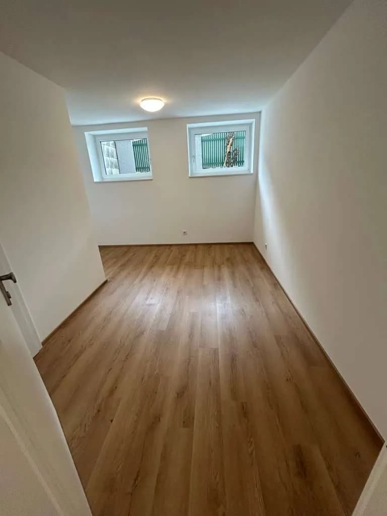 1-Zimmer-Immobilie mieten in Wels – 20 m², € 395 – Bild 7 von 13