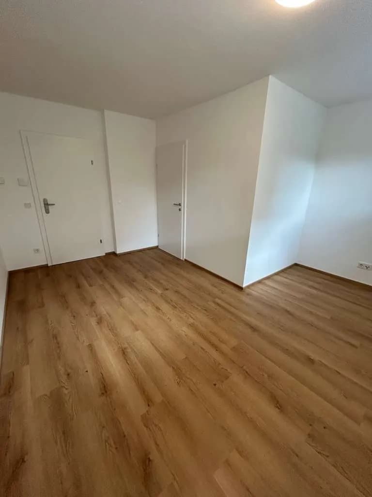 1-Zimmer-Immobilie mieten in Wels – 20 m², € 395 – Bild 10 von 13