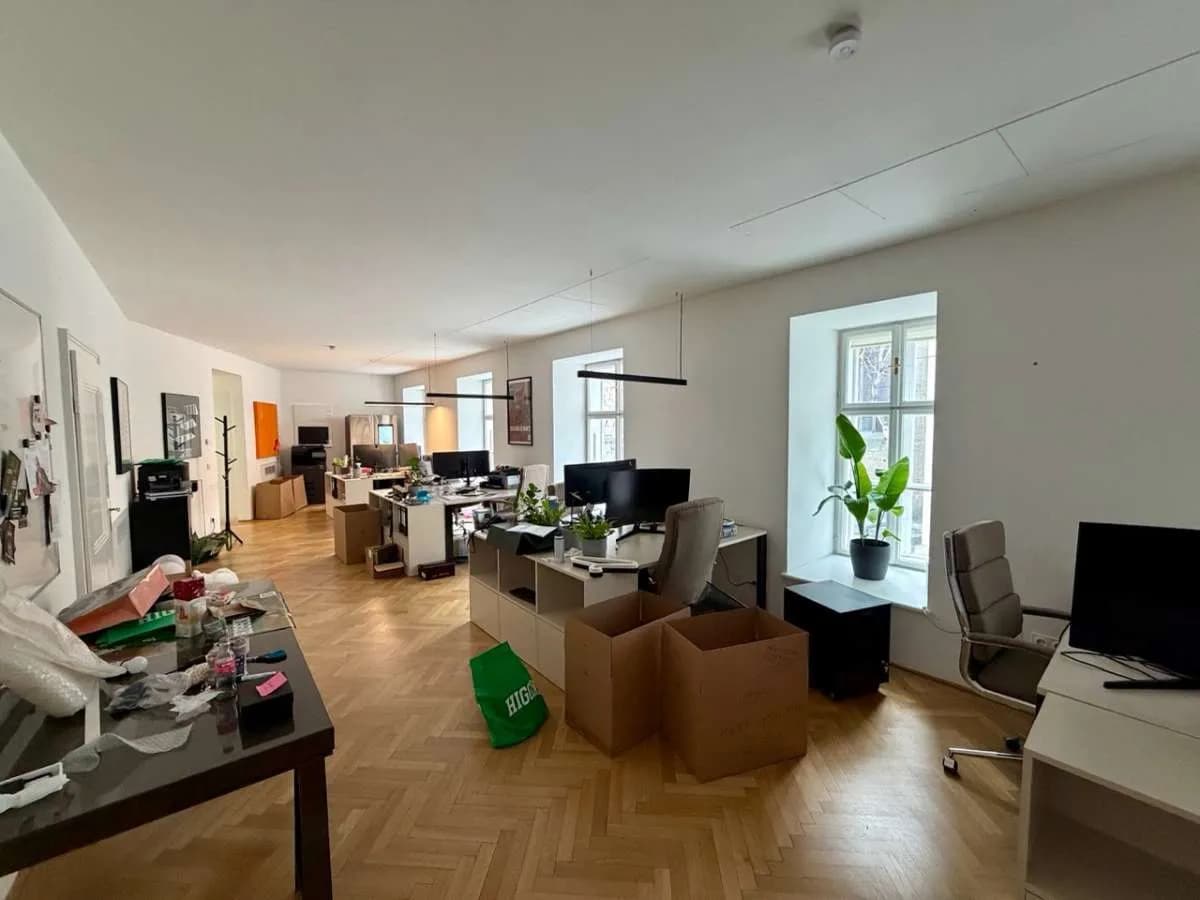 3-Zimmer-Gewerbeimmobilie mieten in Wien – 137 m², € 3.418 – Bild 2 von 12